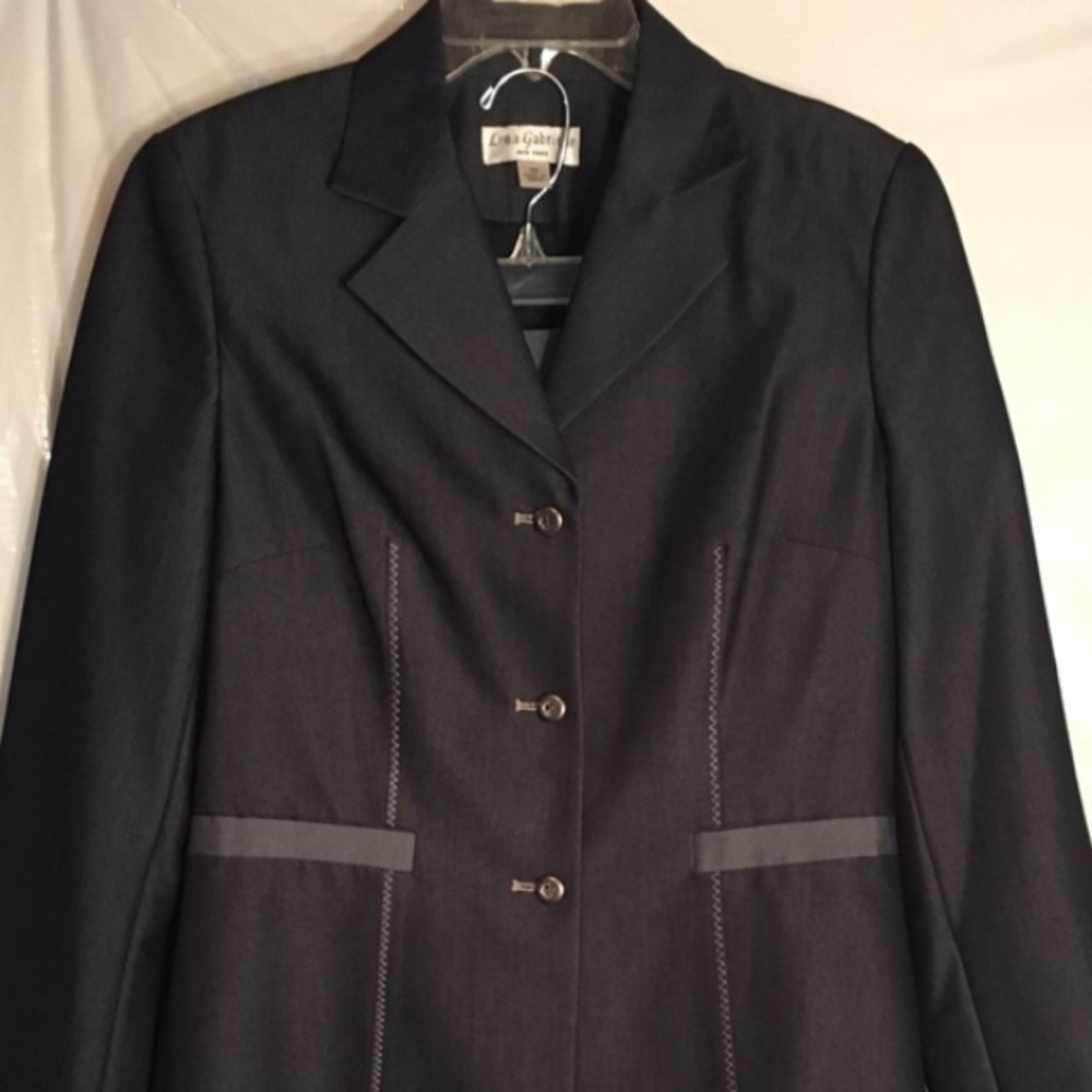 Lena Gabriel suit size 12